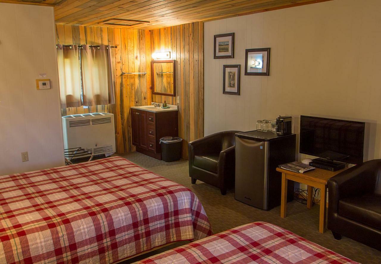 High Country Motel And Cabins Cooke City Zewnętrze zdjęcie